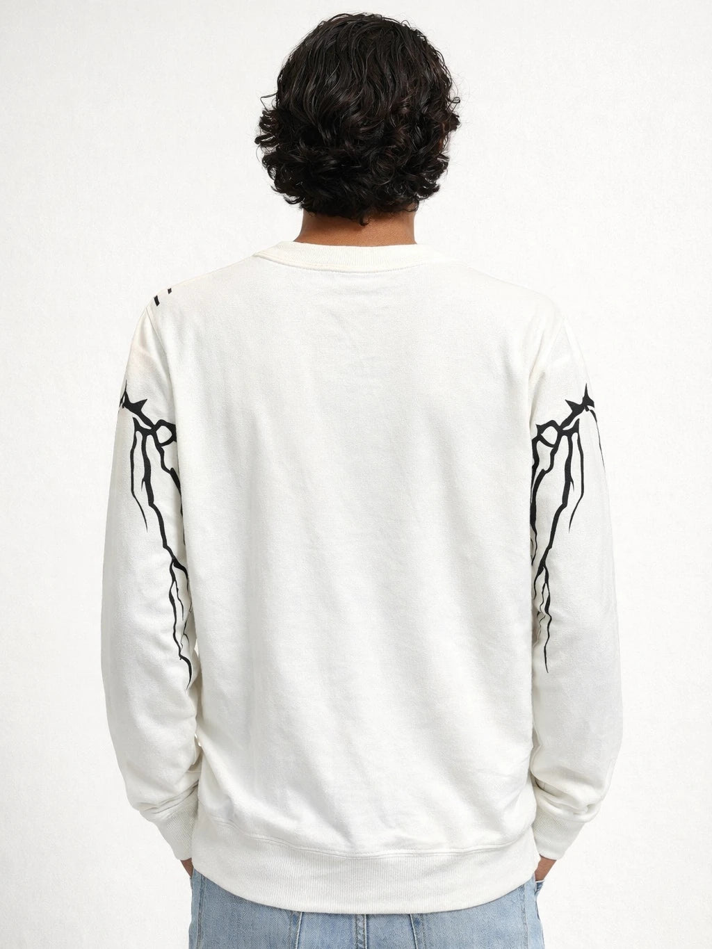 Central Skull illustration - High Contrast Black Ink Style Sweatshirt
